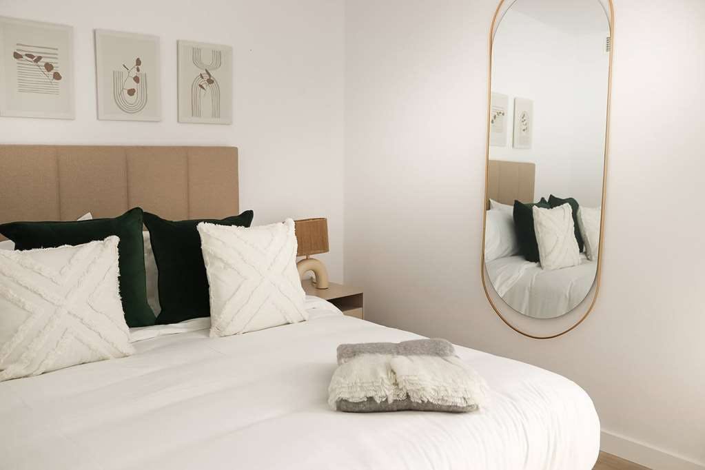 Hotel Ramada Hotel & Suites by Wyndham Costa del Sol Fuengirola photo 5