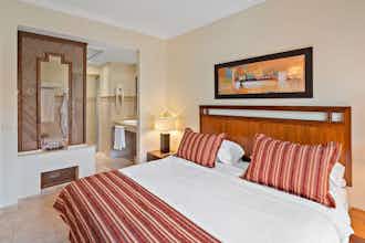 Hotel Ramada Hotel & Suites by Wyndham Costa del Sol Fuengirola photo 3