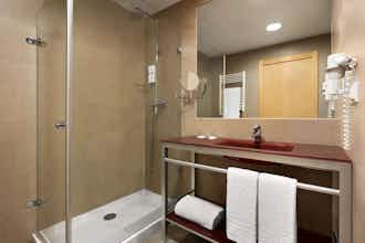 Hotel Ramada Madrid Getafe photo 5
