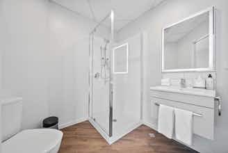 Hotel Ramada by Wyndham Newmarket Auckland photo 3