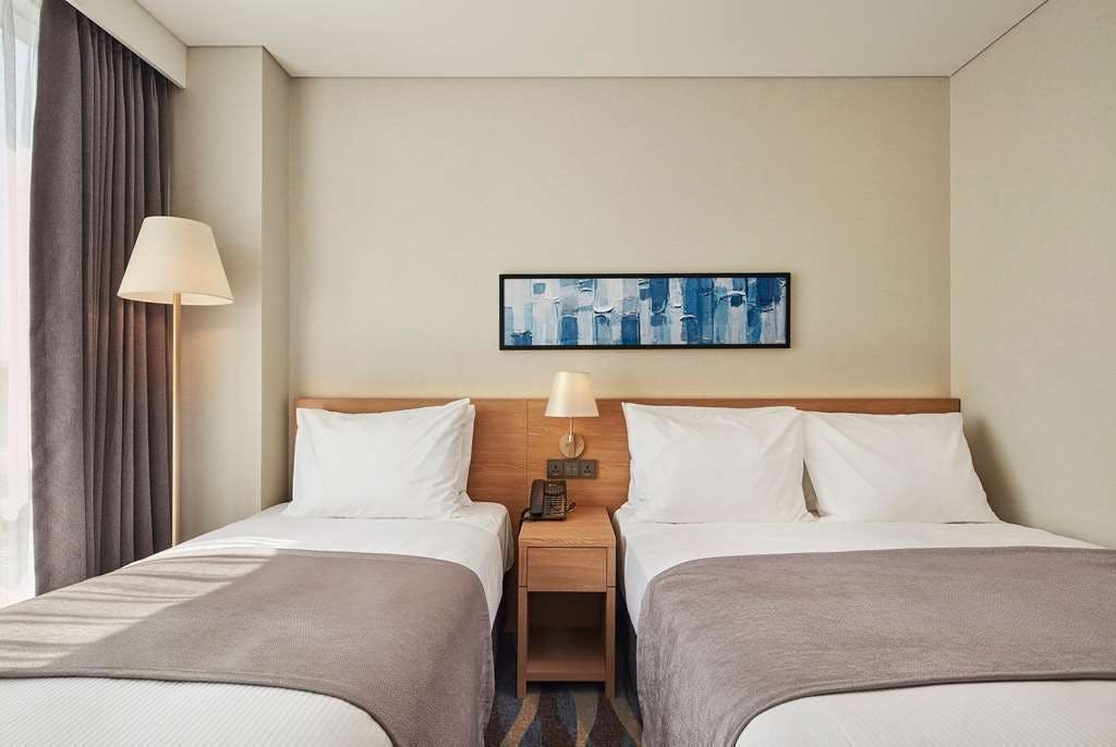 Hotel Ramada Encore by Wyndham Gimpo Han River Hotel photo 1