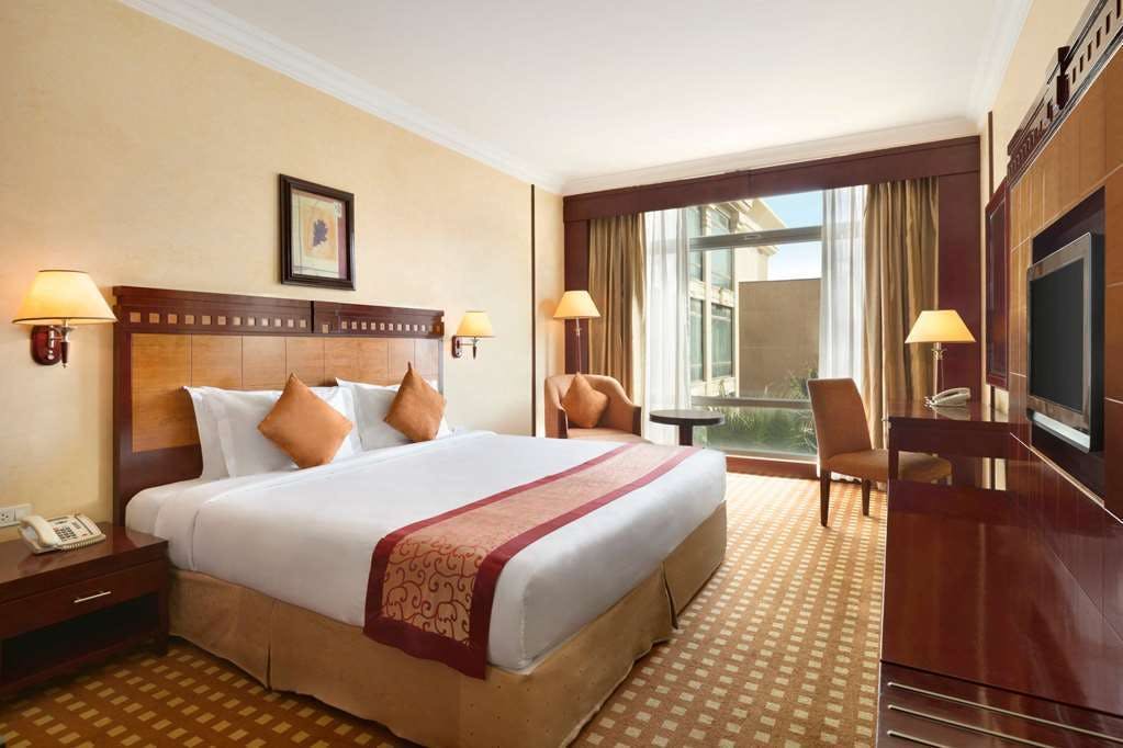 Hotel Ramada by Wyndham Riyadh photo 1