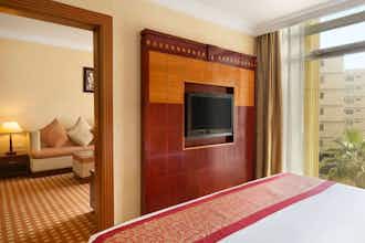 Hotel Ramada by Wyndham Riyadh photo 4