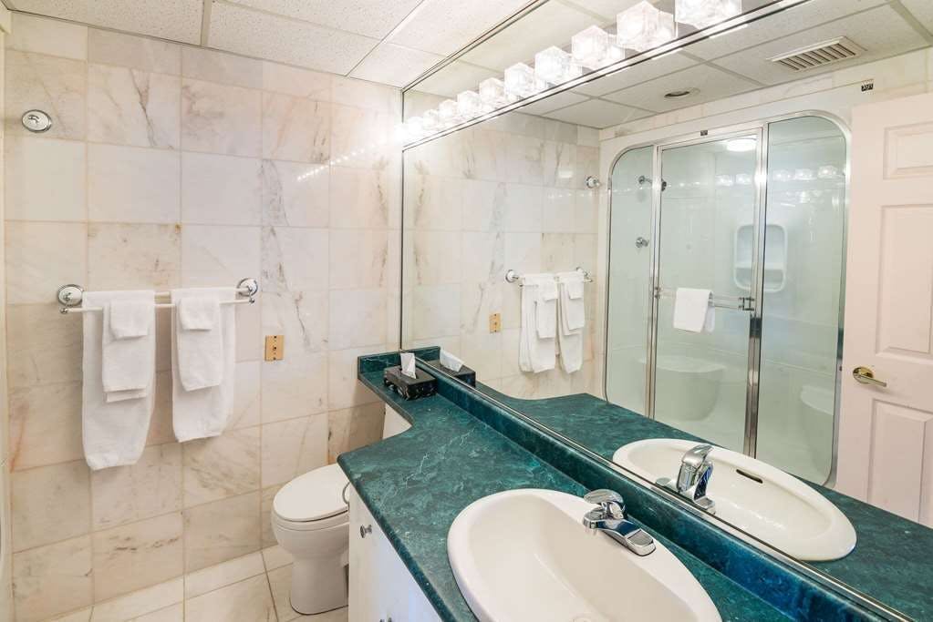 Hotel Ramada Thunder Bay photo 3