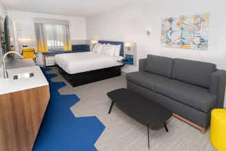Hotel Microtel Inn & Suites by Wyndham Macedon photo 1