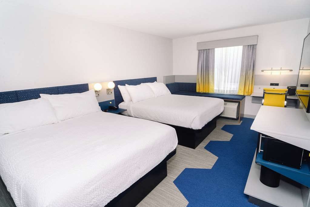 Hotel Microtel Inn & Suites by Wyndham Macedon photo 3