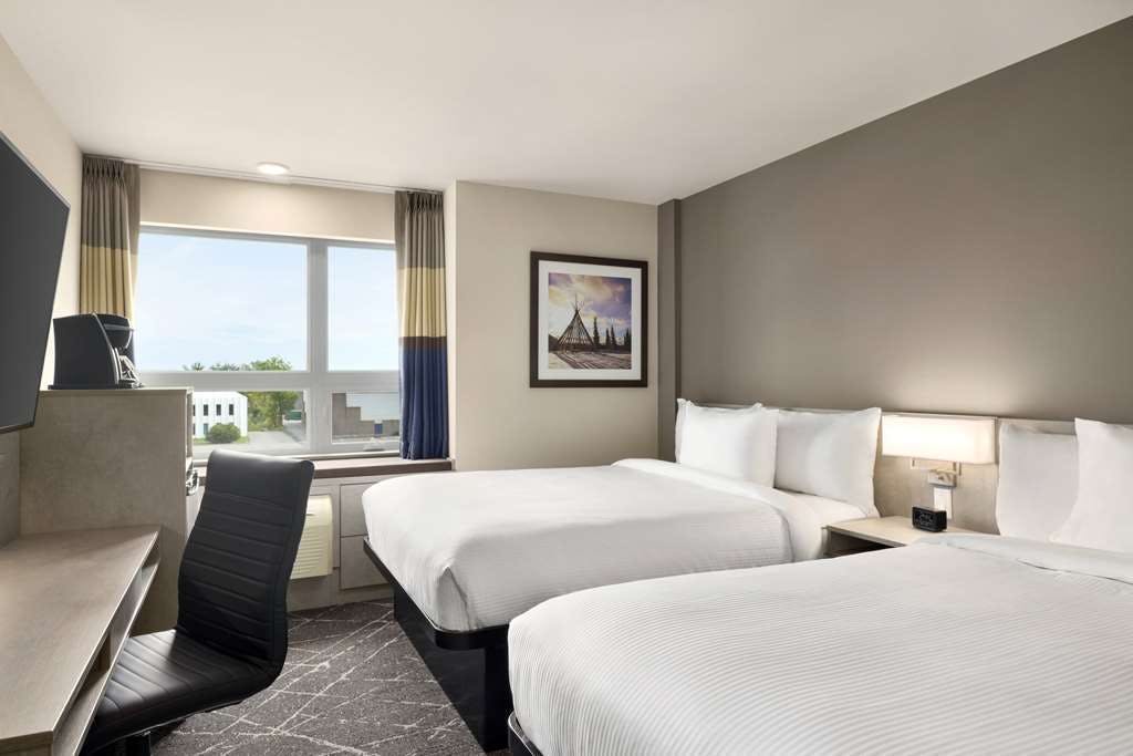 Hotel Microtel Montreal Airpt photo 2