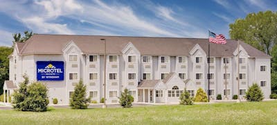 Microtel Hagerstown by I-81