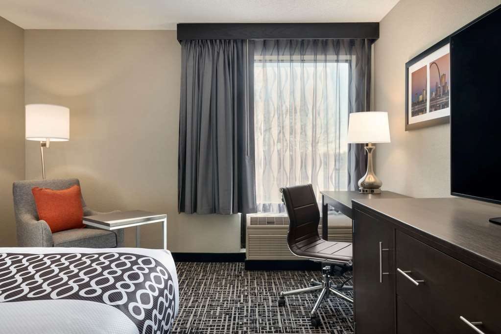 Hotel La Quinta St Louis Route 66 photo 4