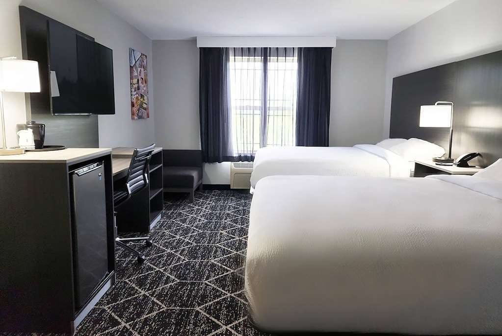 Hotel La Quinta Inn & Suites by Wyndham Lake George photo 4