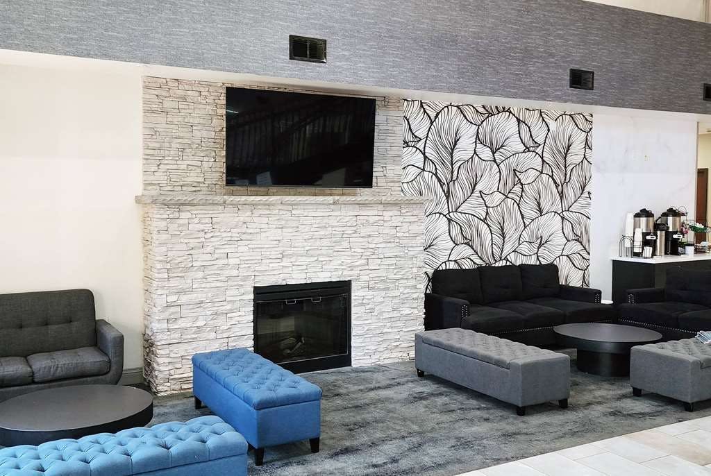 Hotel La Quinta Inn & Suites by Wyndham Lake George photo 5