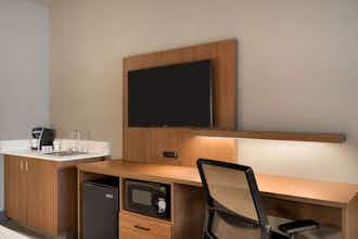 Hotel La Quinta Springfield OR photo 5