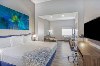 Hotel La Quinta Inn & Suites by Wyndham Miramar Beach-Destin photo 2