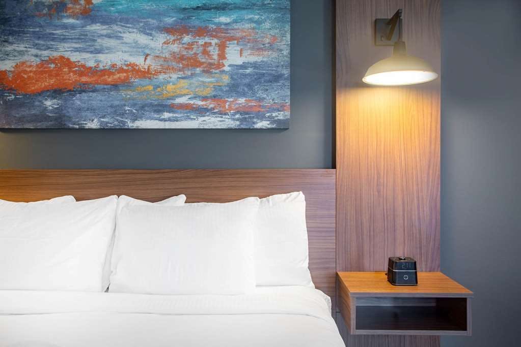 Hotel La Quinta Inn & Suites by Wyndham Oxford photo 1