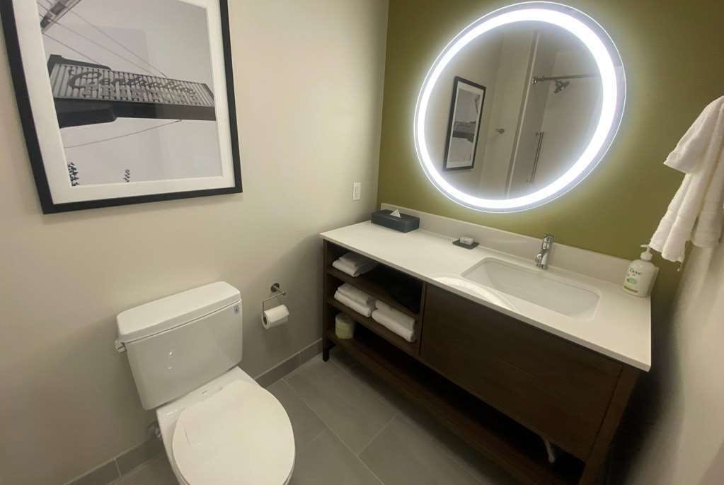 Hotel La Quinta Inn & Suites by Wyndham Centralia photo 3