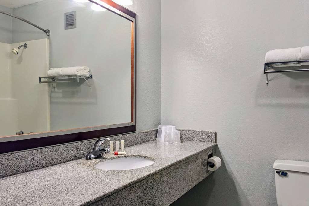 Hotel Howard Johnson by Wyndham Hannibal photo 5