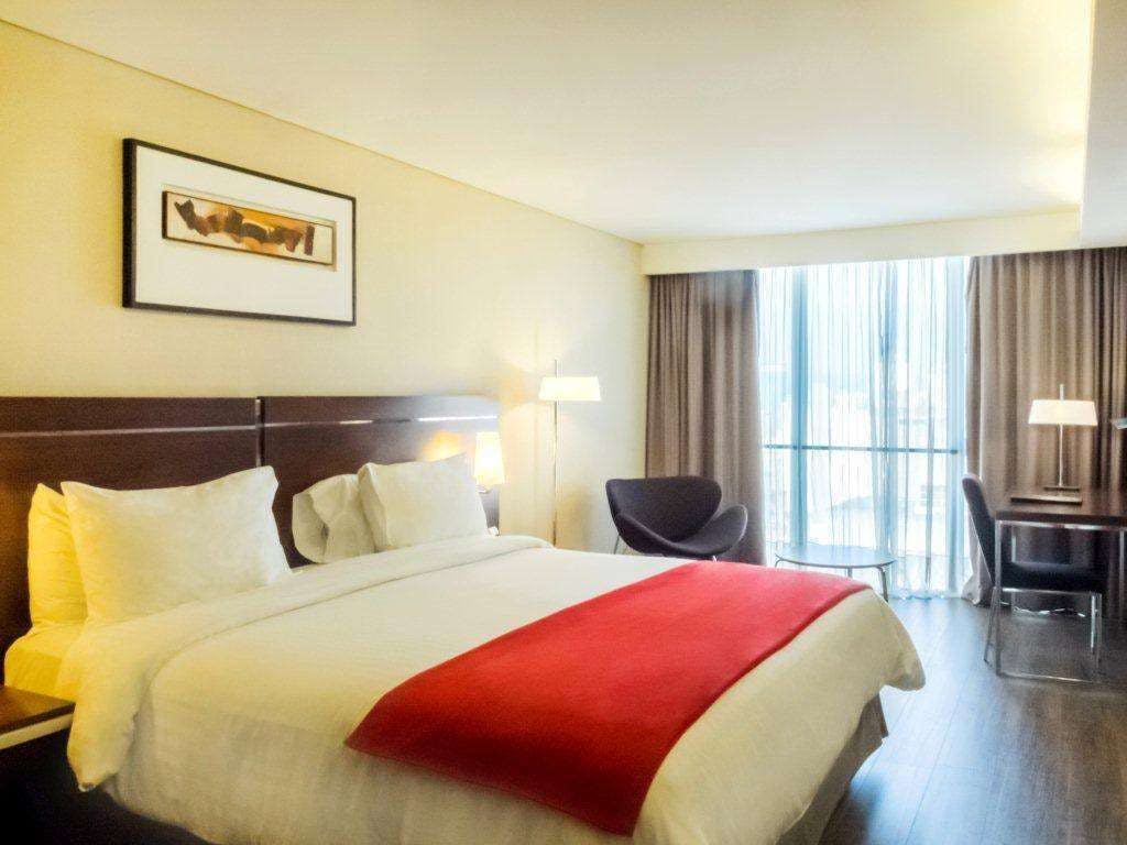 Hotel Howard Johnson Cordoba photo 2