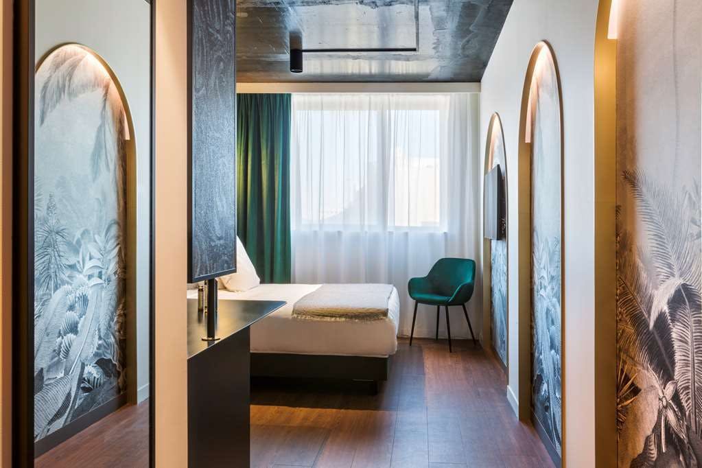 Hotel Aiden By Best Western Lorient Centre photo 4