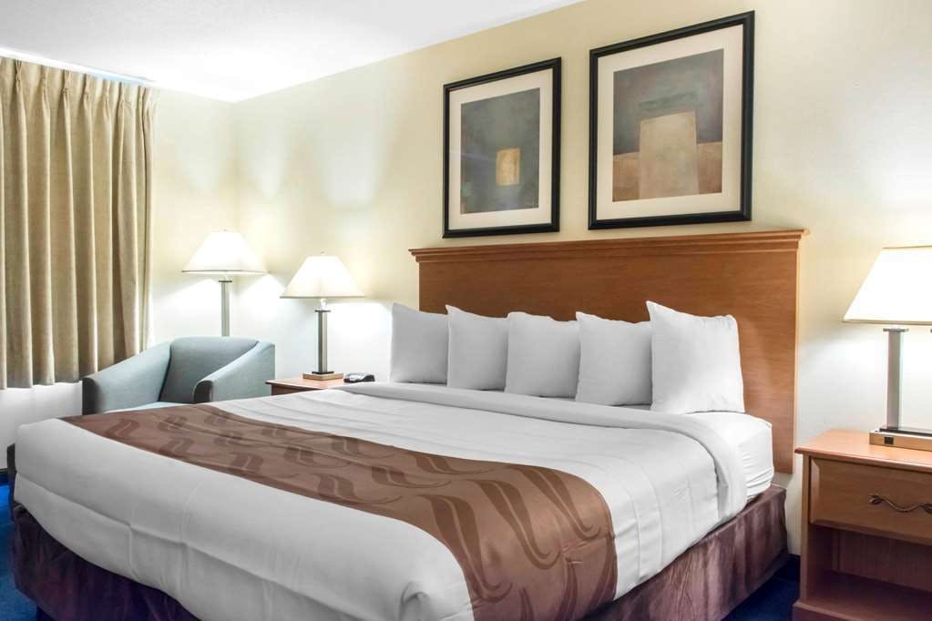 Hotel Days Inn Penn State photo 1