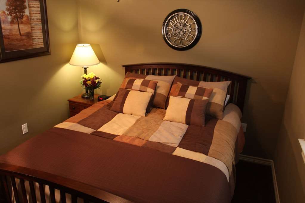 Hotel Eagle's Den Suites Carrizo Springs a Travelodge by Wyndham photo 1