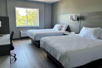 Hotel Days Inn Suites Summerside photo 2