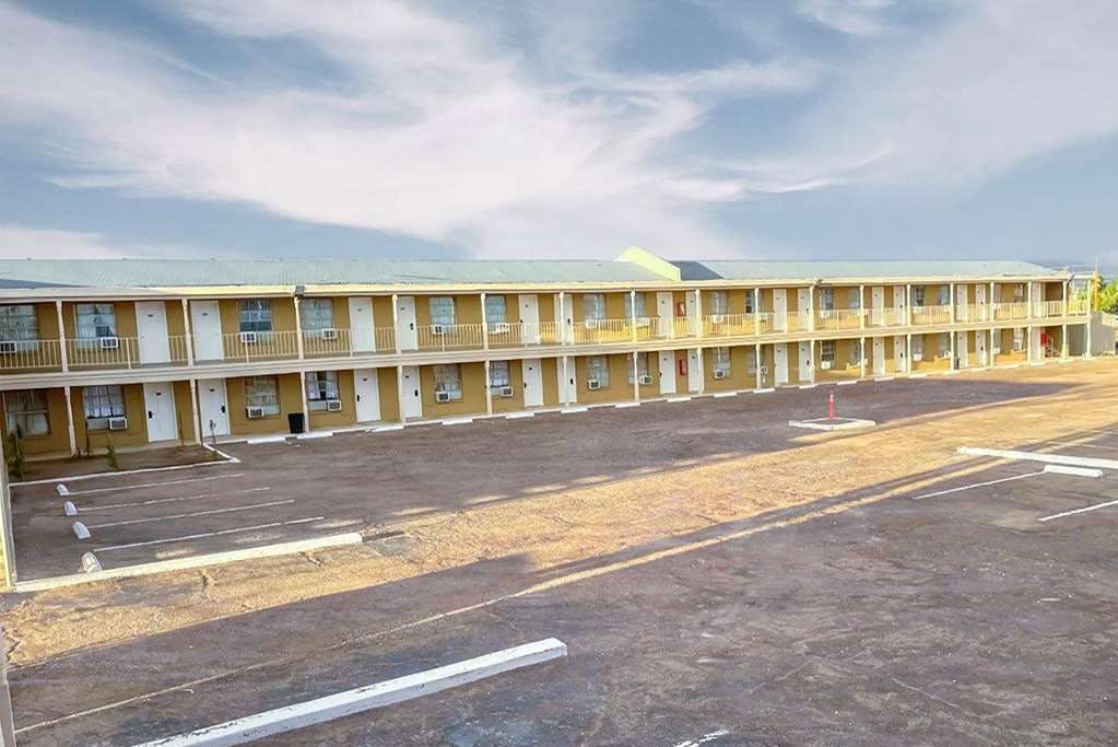 Hotel Super 8 by Wyndham Blythe photo 5