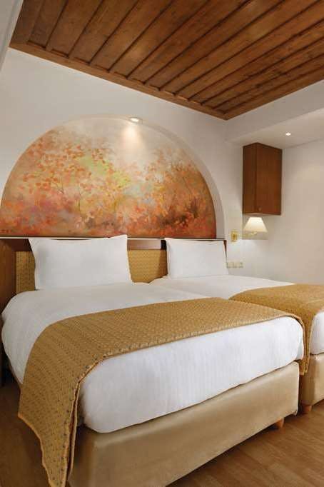 Hotel Ramada by Wyndham Loutraki Poseidon Resort photo 1