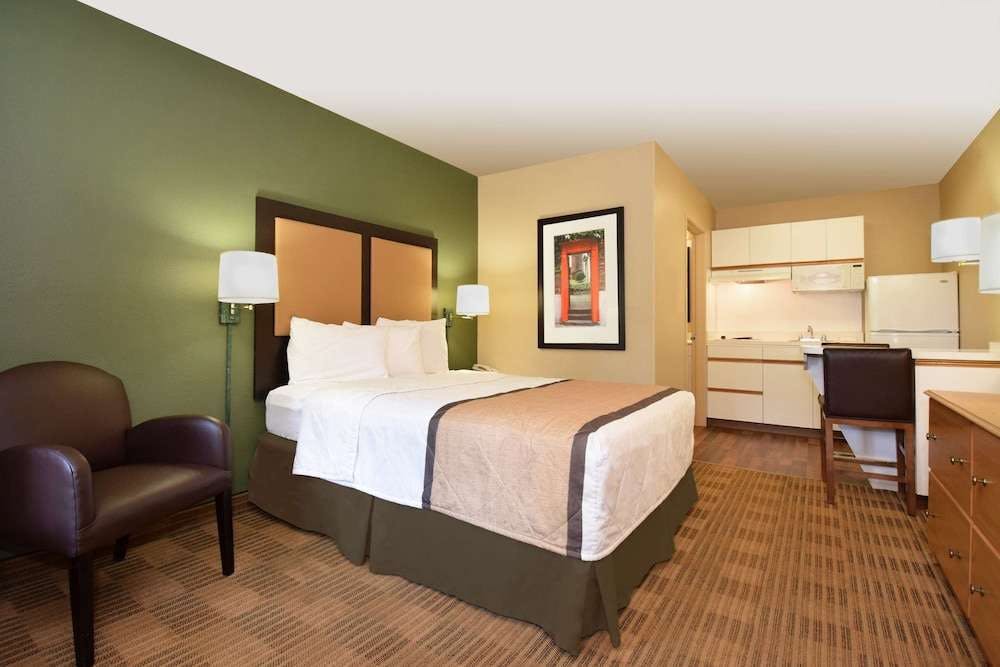 Hotel Extended Stay America Suites Portland Beaverton photo 2
