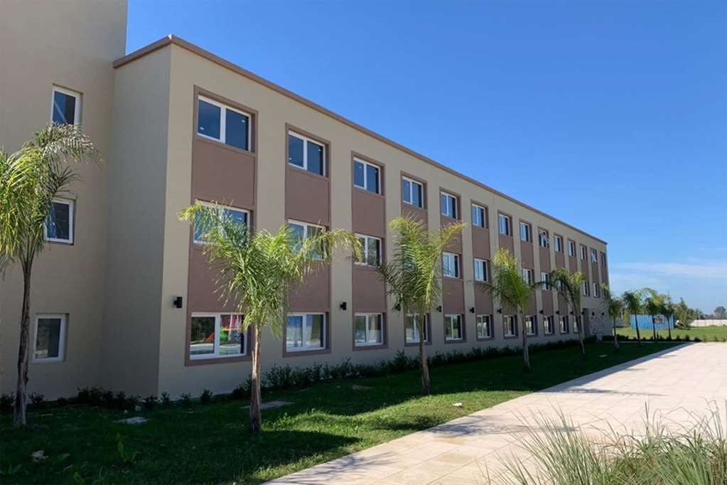 Hotel Days Inn by Wyndham Zarate photo 4