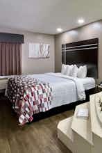Hotel Red Roof Inn & Suites Jackson - Richland photo 1