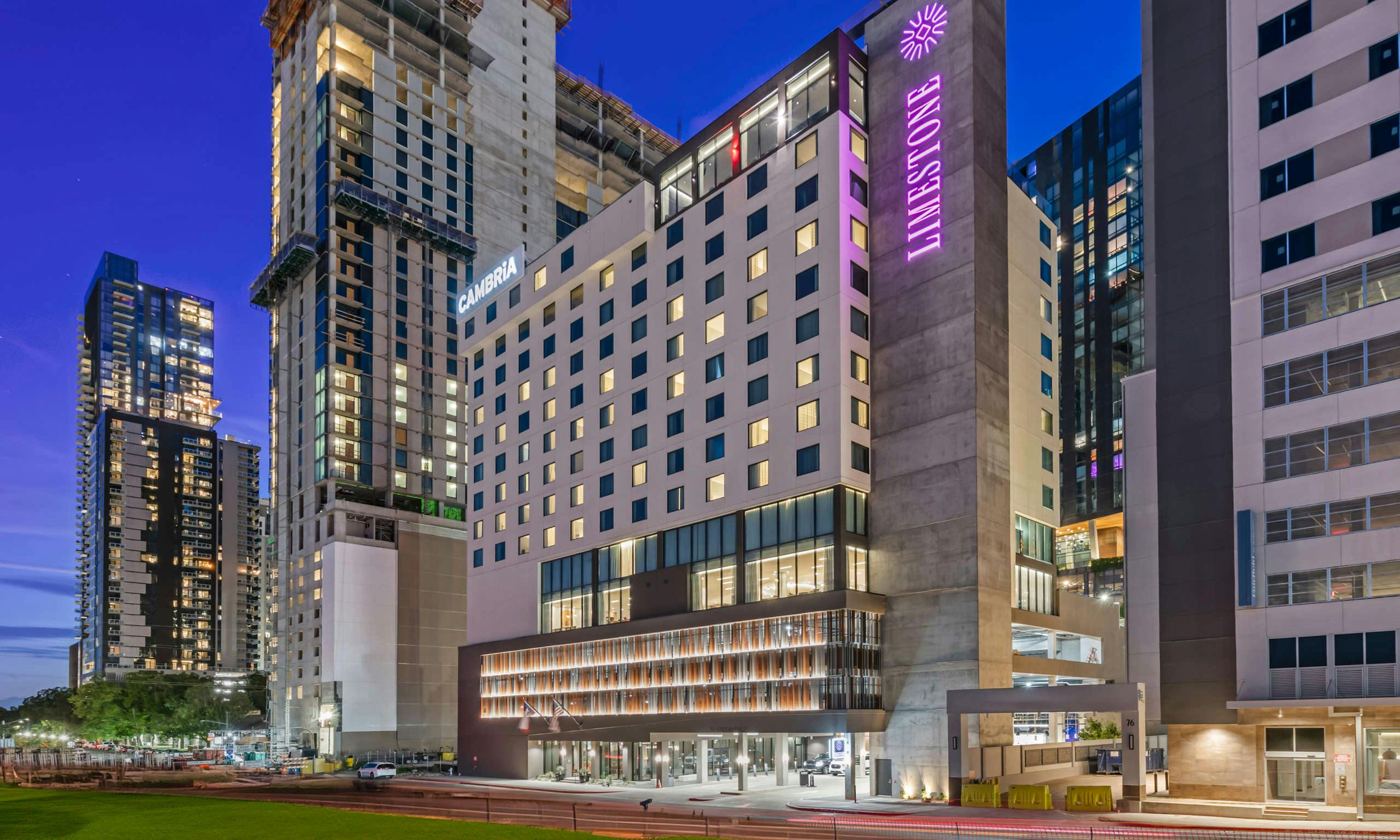 Cambria Hotel Austin Downtown