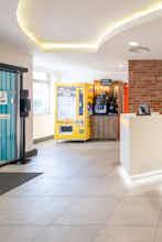 Hotel easyHotel London Croydon photo 2