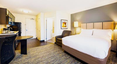 Sonesta Simply Suites Las Vegas Convention Center