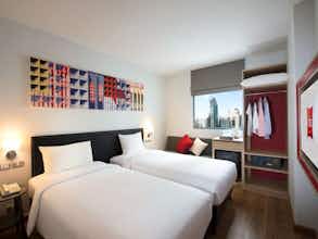 Hotel Ibis Bangkok Sukhumvit 24 photo 2