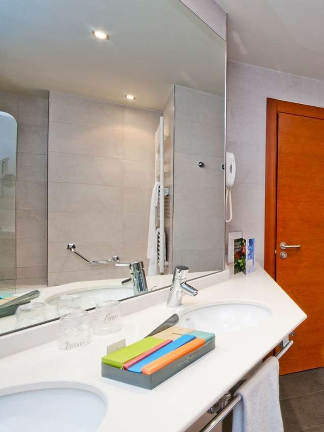 Hotel SILKEN CIUDAD GIJON HOTEL photo 5