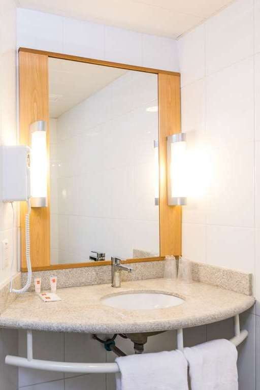 Hotel Ibis Puerto Montt photo 4