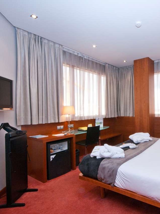 Hotel SILKEN CIUDAD GIJON HOTEL photo 3