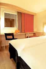 Hotel Ibis Orly Chevilly Tram 7 photo 3