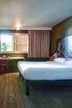 Hotel Ibis Orly Chevilly Tram 7 photo 4