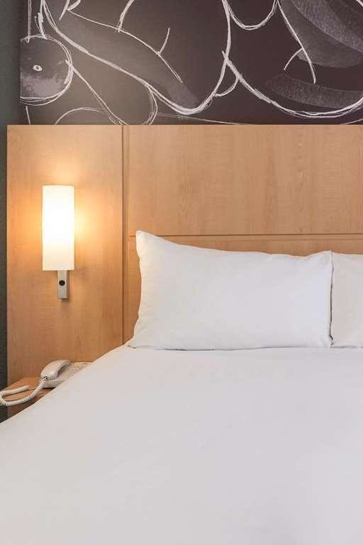 Hotel Ibis Paris Vaugirard Porte De Versailles photo 3