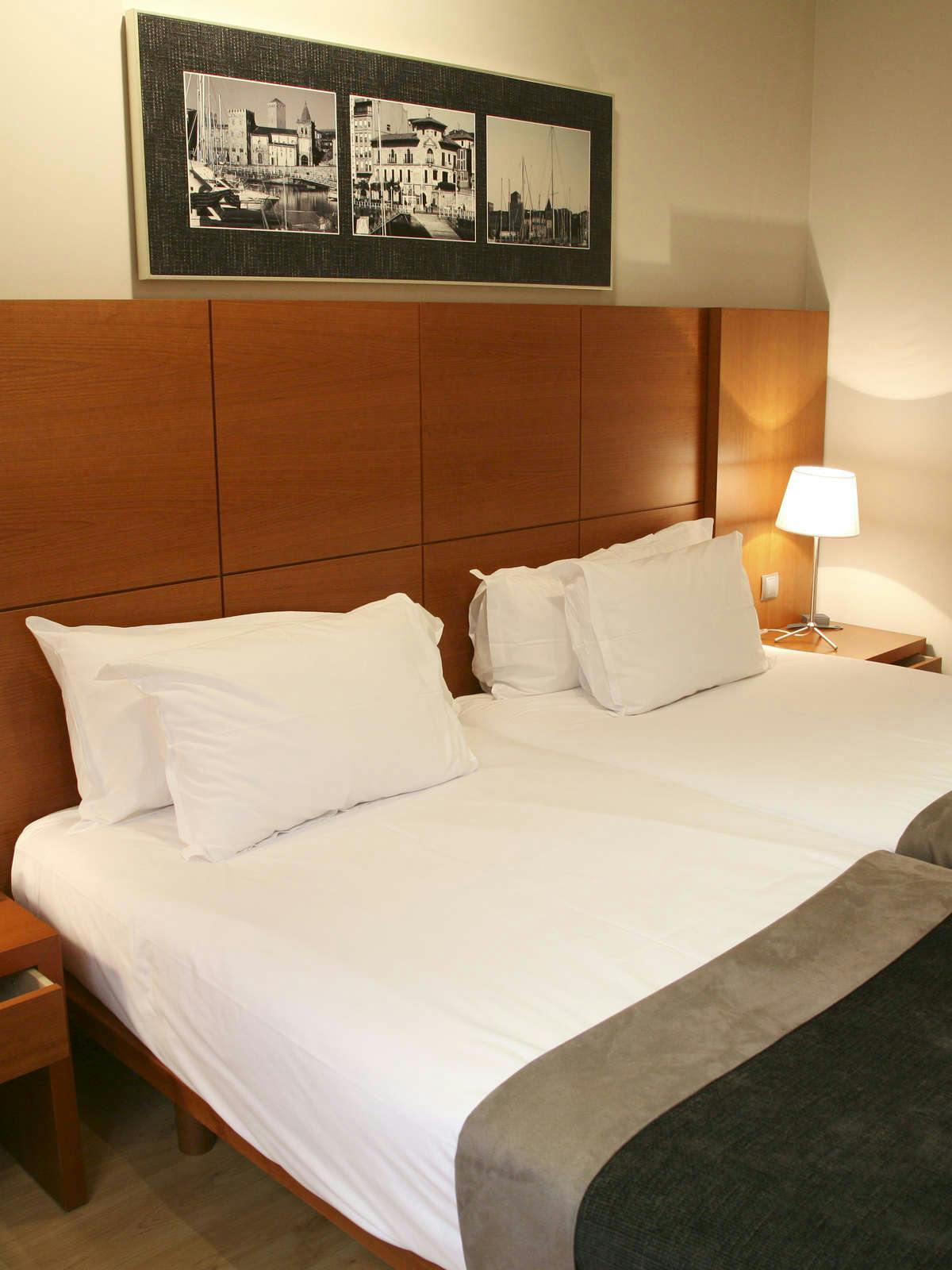 Hotel SILKEN CIUDAD GIJON HOTEL photo 1