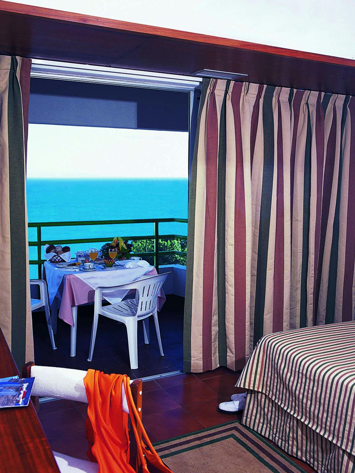 Hotel Dom Pedro Portobelo Aparthotel photo 2