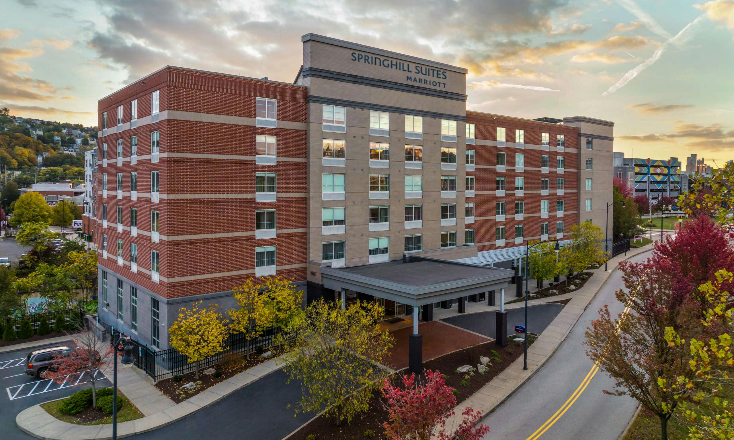 SpringHill Suites by Marriott Pittsburgh Southside Works