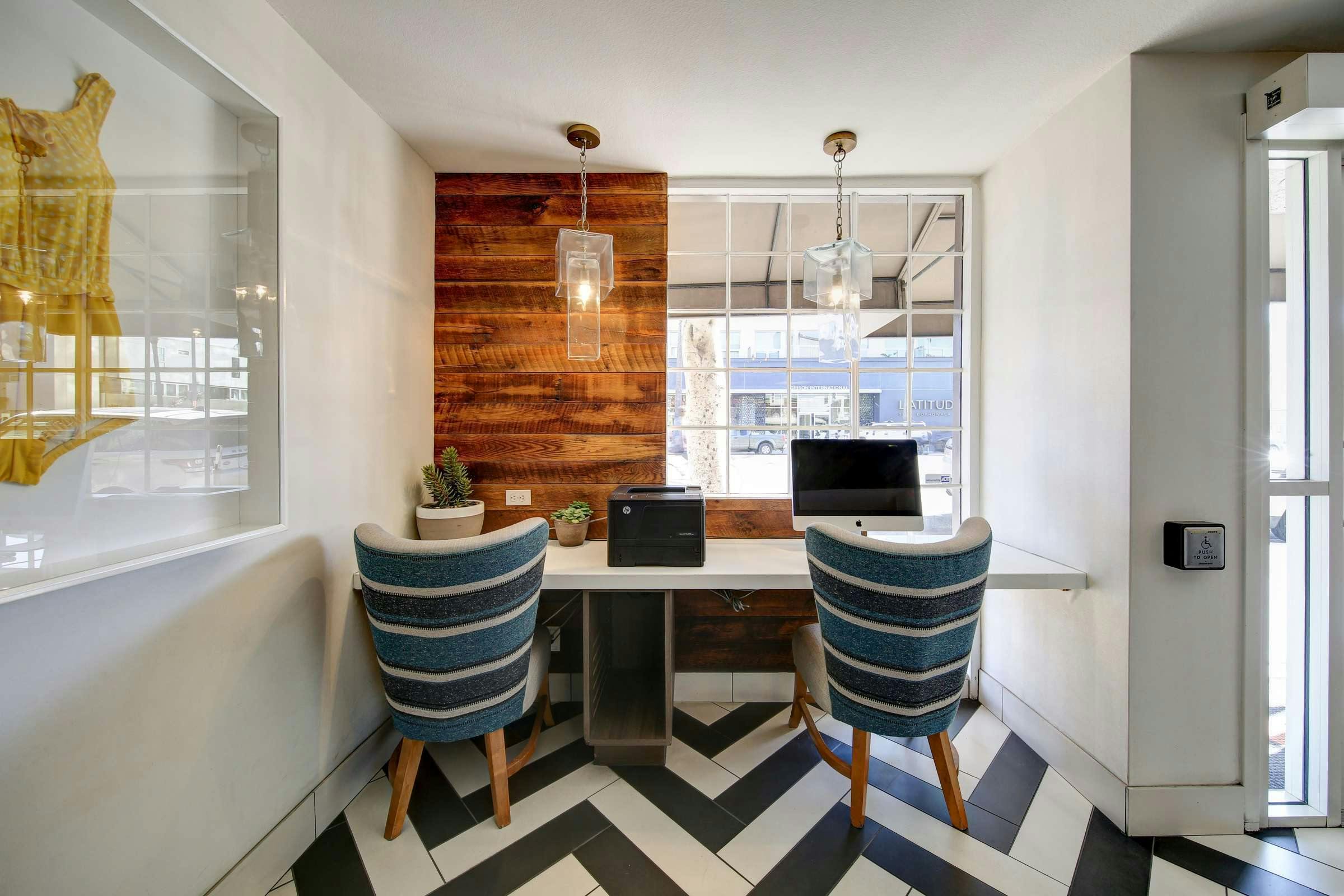 Hotel Inn at Venice Beach photo 1