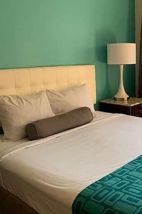 Hotel Howard Johnson by Wyndham Reno Downtown photo 1