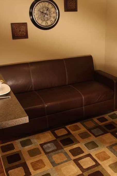 Hotel Eagle's Den Suites Carrizo Springs a Travelodge by Wyndham photo 4