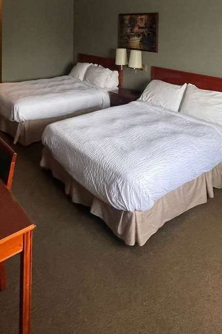 Hotel Days Inn by Wyndham Whitecourt photo 1