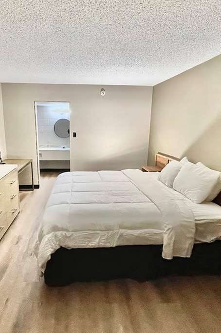 Hotel Super 8 by Wyndham Blythe photo 1