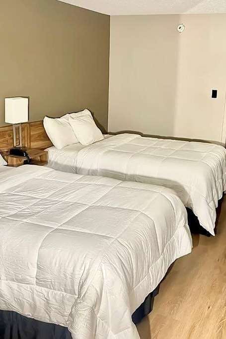 Hotel Super 8 by Wyndham Blythe photo 2