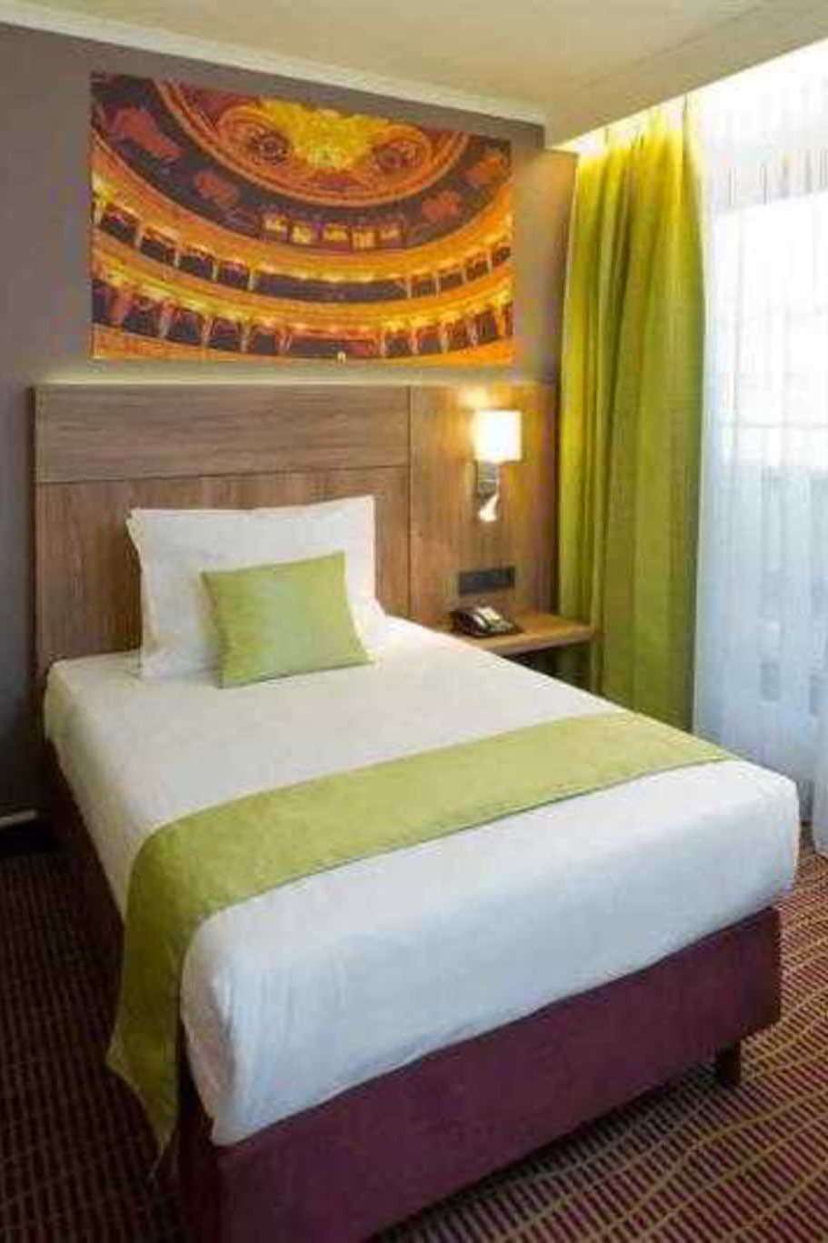 Hotel Quality Hotel Antwerpen Centrum Opera photo 3